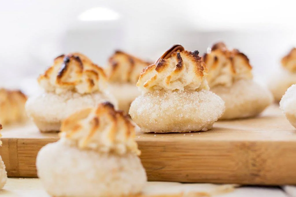 Biscotti desirs ericini: dolcetti di mandorla del cuore di Erice