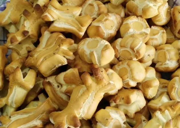 Scaurati Biscuits from Ragusa – Sicilian Easter Recipe