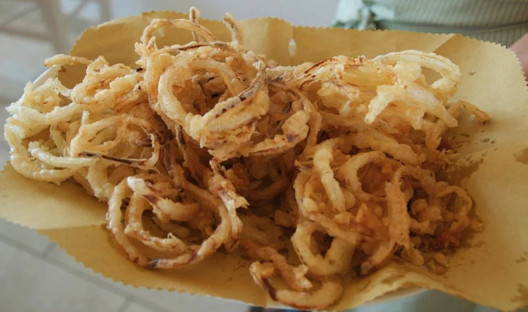 Cipolle fritte croccanti: Il perfetto antipasto siciliano