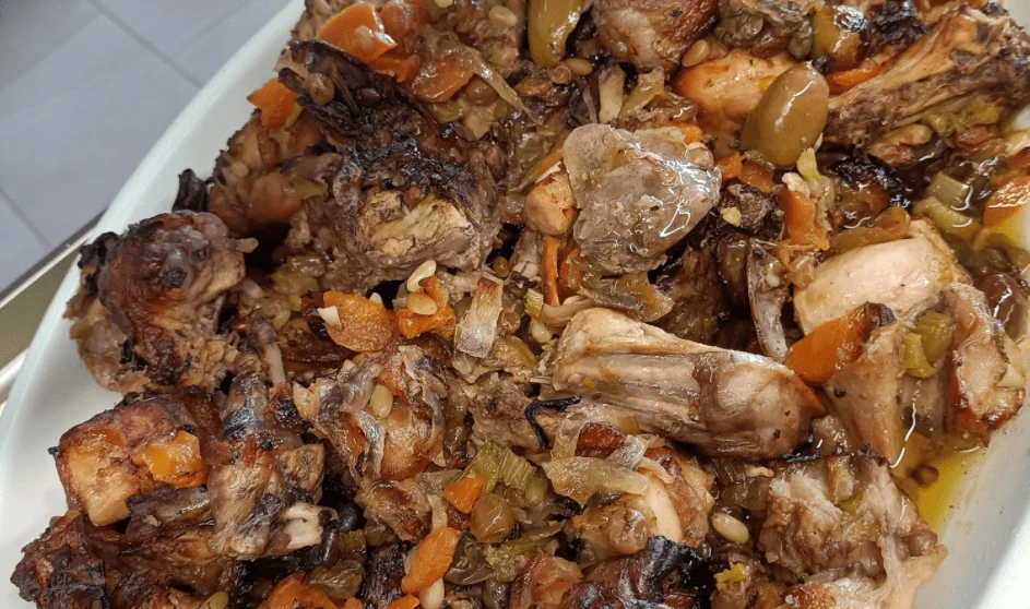 Coniglio in agrodolce alla siciliana: Un viaggio tra i saporiti contrasti dell'isola