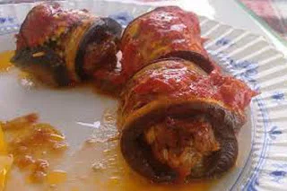 Involtini di melanzane, un piatto estivo irresistibile