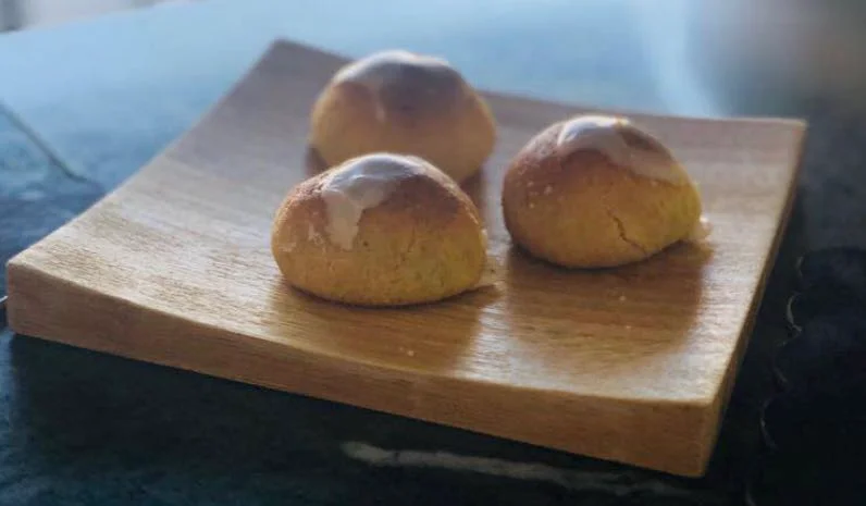 Muccunetti di Mazara del Vallo: dolcetti conventuali di mandorla e zuccata