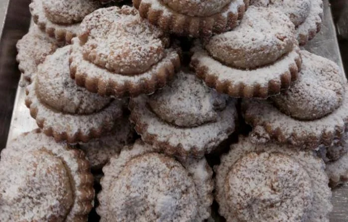 Nocattoli di Nicosia: dolce alle mandorle dell’entroterra siciliano