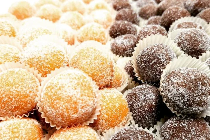 Orange Bliss Balls: Sicilian Almond Treats Bursting with Citrus