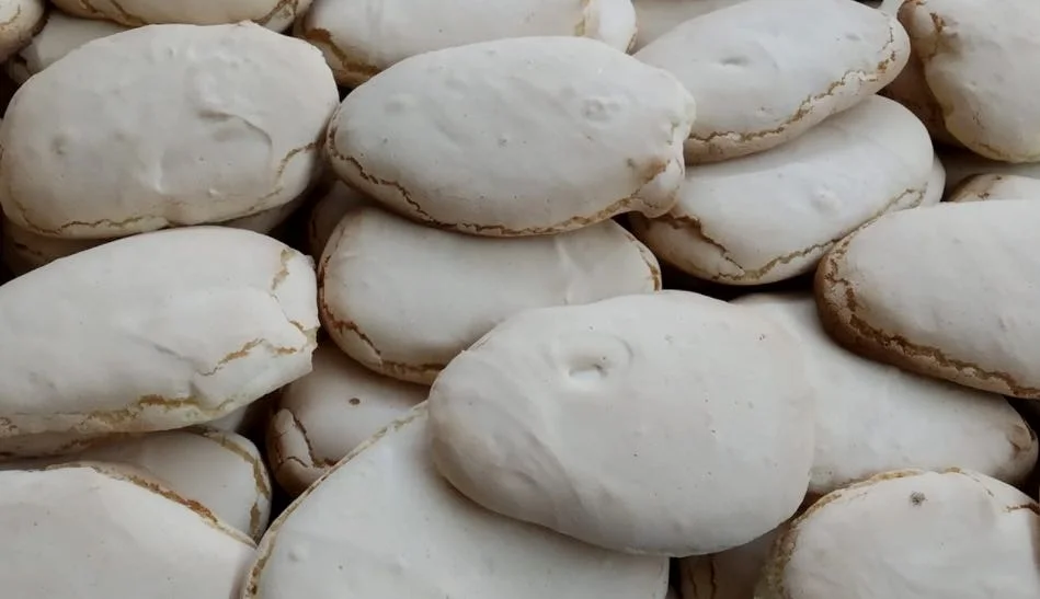 Pantofole di Lercara Friddi o pastizzotti: dolci natalizi alle mandorle e frutta candita