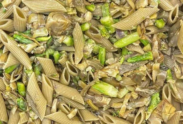Pasta with Asparagus and Artichokes: A Symphony of Spring Flavours