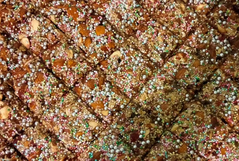 Petrafennula: Un dolce siciliano croccante e aromatico