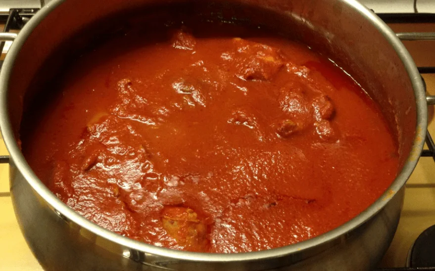 Ragù siciliano: Il condimento perfetto per la pasta della domenica