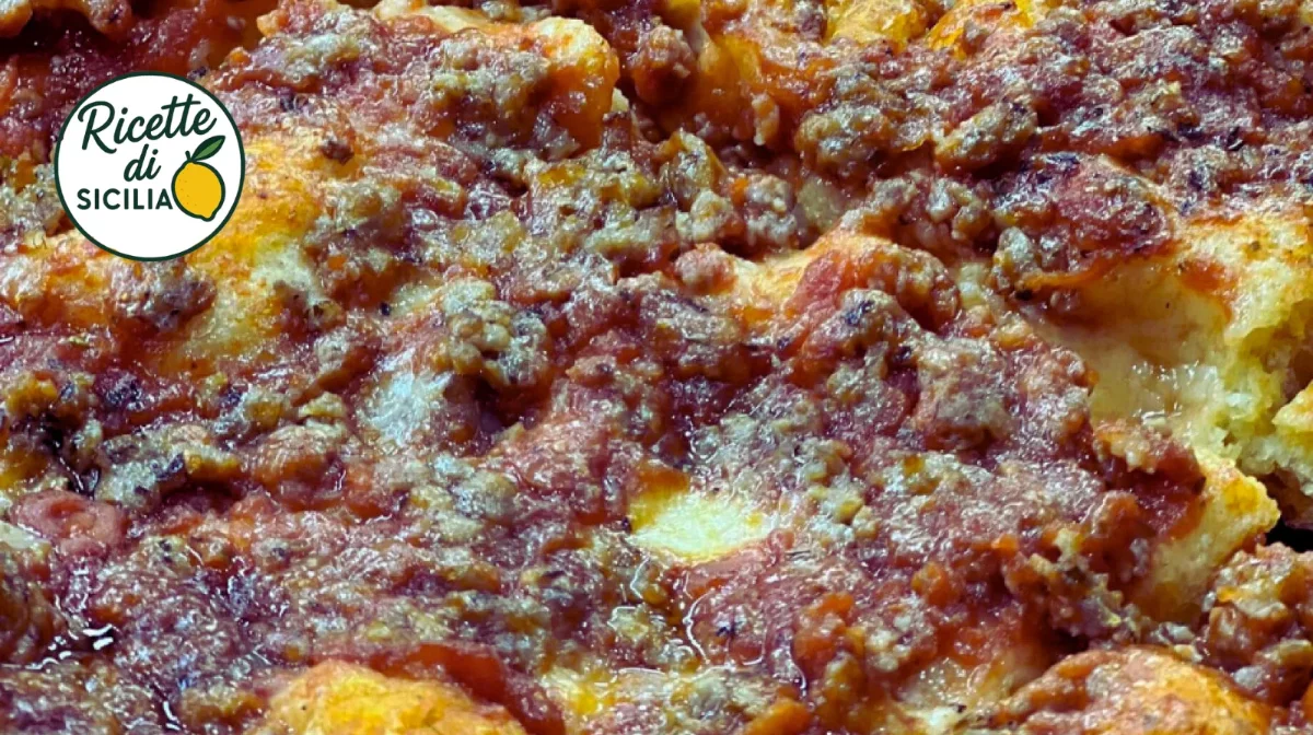 Sfincione tradizionale di Licata: ricetta natalizia autentica